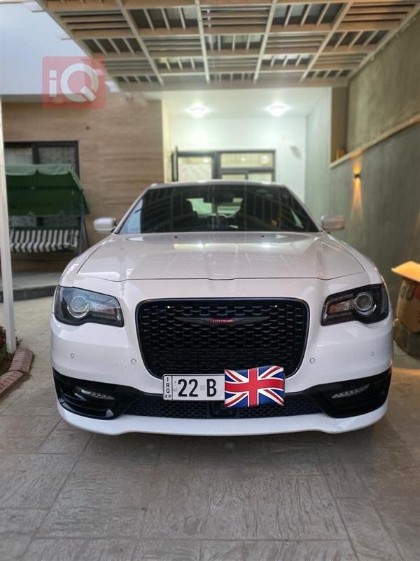 Chrysler for sale in Iraq